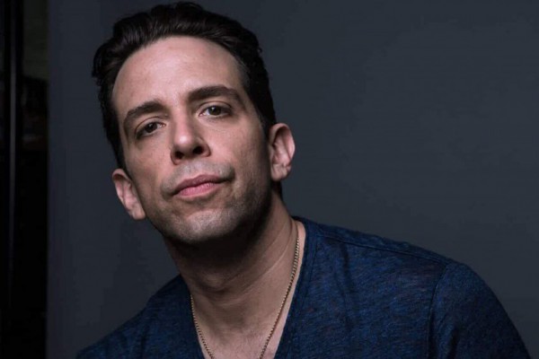 Трехмесячная борьба с коронавирусом: умер знаменитый  бродвейский актер Ник Кордеро