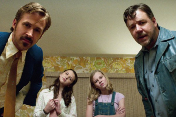 Порноактеры просят родителей рассказать детям о сексе: ролик