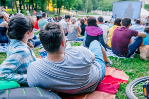 6 кинотеатров под открытым небом для отдыха в столице