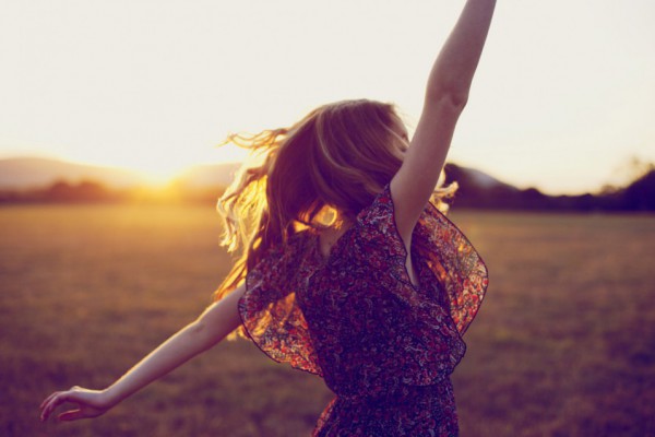 Кинь грусть: как зарядиться хорошим настроением на неделю