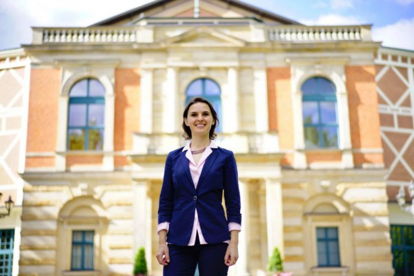 Украинка станет первой в истории женщиной-дирижером немецкого фестиваля оперы