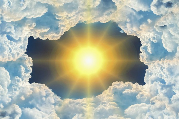 Над Антарктидой увеличилась озоновая дыра до рекордного размера