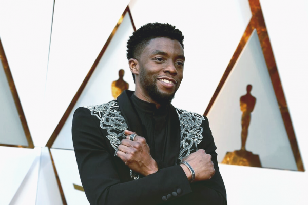 Netflix собирается посмертно выдвинуть Чедвика Боузмана на премию 