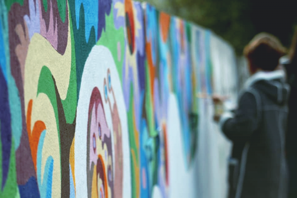 В одном из районов Киева создают рекордную по длине Аллею с росписью, - ФОТО