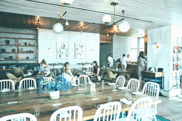 Полный локдаун или карантин выходного дня: рестораторы рассказали, какое решение лучше