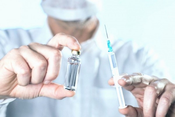 Вакцина от коронавируса Pfizer: какие побочные эффекты были у добровольцев