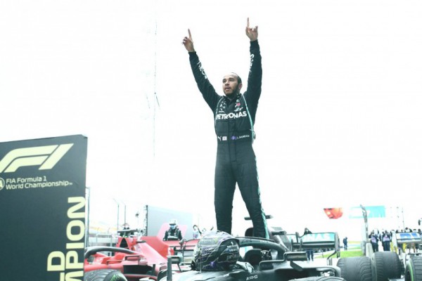 Второй Шумахер: победителем Формулы-1 стал британец Льюис Хэмилтон