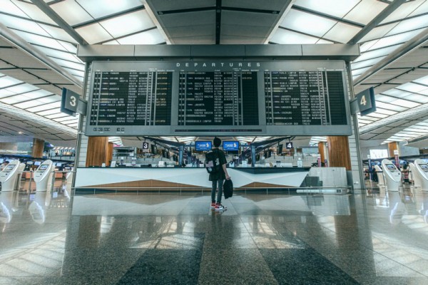 Прогноз на 2021 год: люди больше не смогут путешествовать без прививки от коронавируса