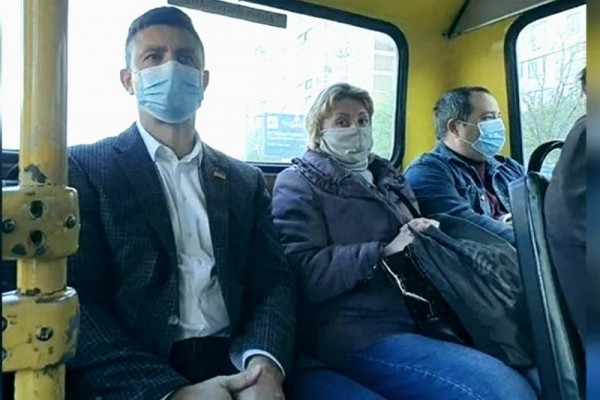 Одиозный киевский депутат предлагает ограничить работу транспорта на выходных