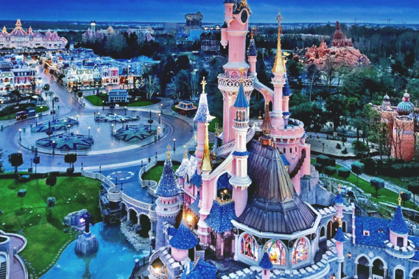 В Украине власти изъявили желание построить Голливуд и Диснейленд