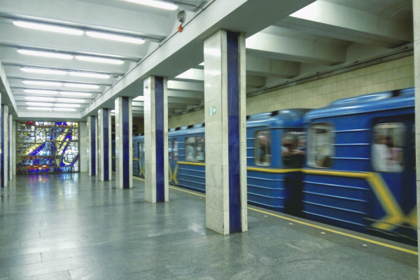 Киевский метрополитен закупает  50 новых вагонов метро: первый аукцион проведут в марте