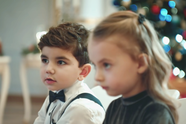 Стало известно, сколько заплатили детям из новогоднего поздравления президента