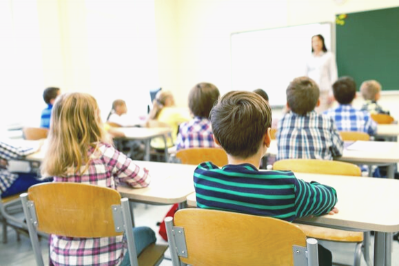 В Украине родители в режиме онлайн смогут отслеживать успеваемость детей на уроках