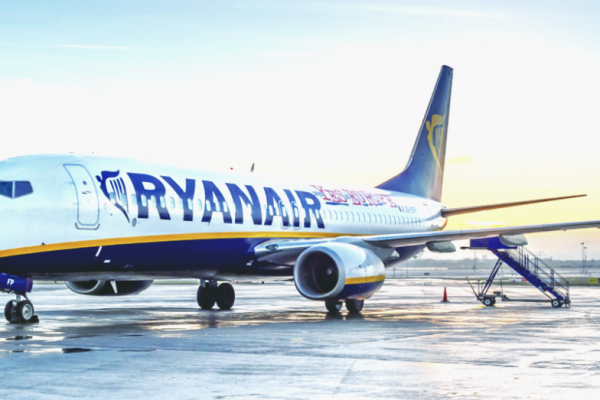 Ryanair прекращает до 70% с Киева до конца марта: какие направления останутся открытыми