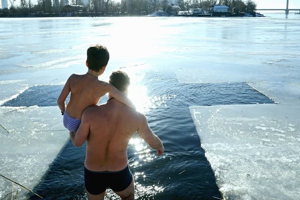 Крещение-2021: можно ли отмечать праздник в Киеве из-за локдауна