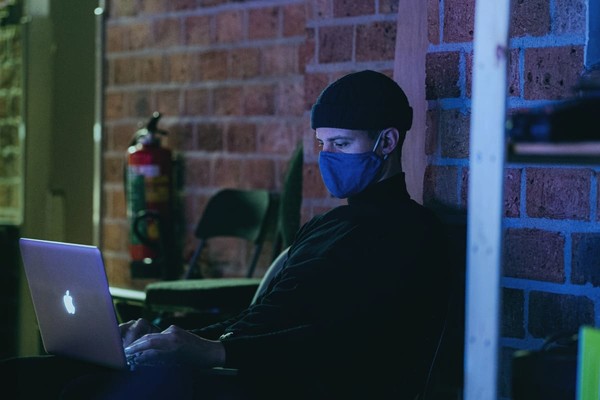 Власти сказали, как долго продлится адаптивный карантин после локдауна