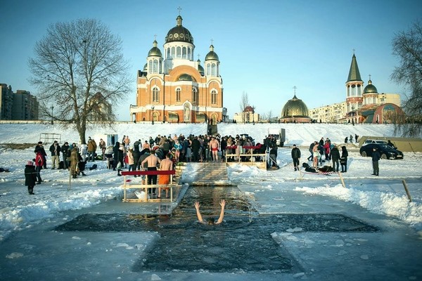 Крещение-2021 в Киеве: как отмечали праздник в столице. Видео