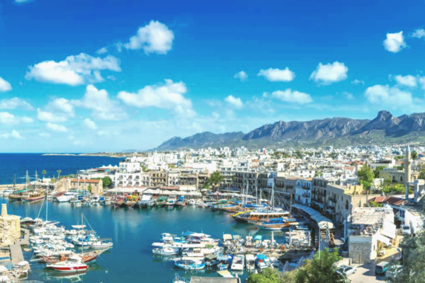 Уже с 1 марта Кипр  откроет границы для украинских туристов 