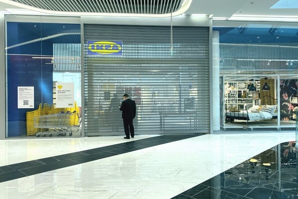 IKEA открыла в Киеве свой первый офлайн магазин. Фото