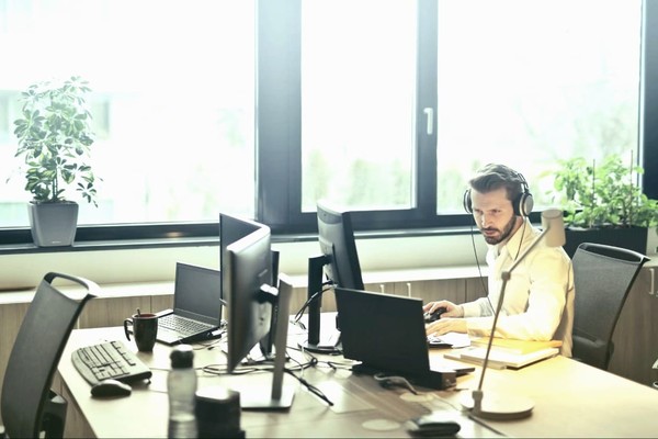 Коммунальные проблемы в прошлом: какие жалобы киевлян стали самыми странными