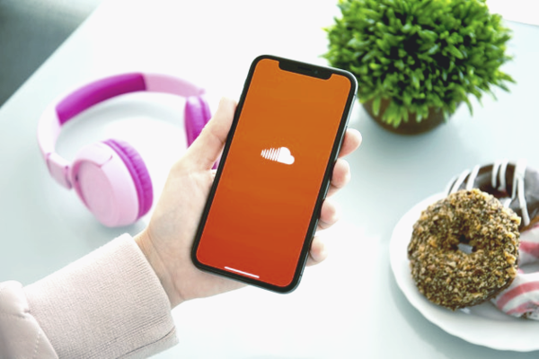 SoundCloud будет платить популярным музыкантам, которых чаще слушают пользователи