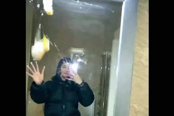 В Киеве блогерша устроила погром на съемной квартире в ЖК 