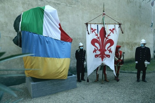 В центре Флоренции открыли памятник Тарасу Шевченко (фото, видео)