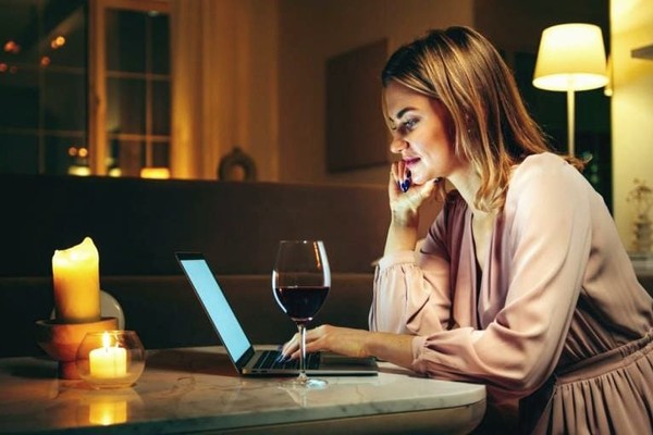 Facebook тестирует новое приложение для быстрых видеосвиданий