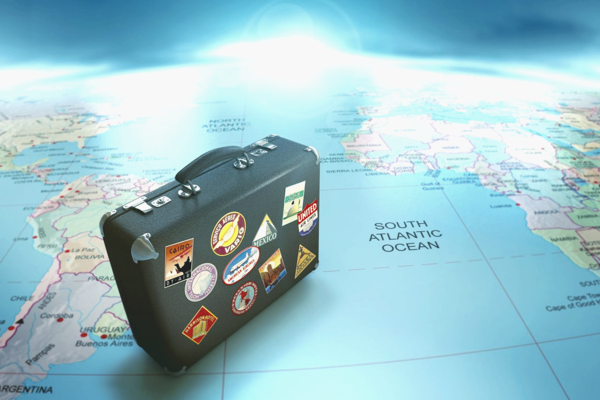 В МОЗ заявили, что украинцам не стоит даже планировать этим летом отпуск за границей