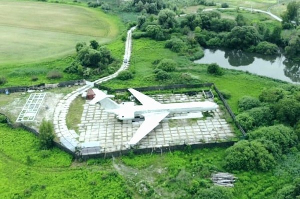 Под Киевом планируют создать парк авиации с музеями, отелем и рестораном в самолете