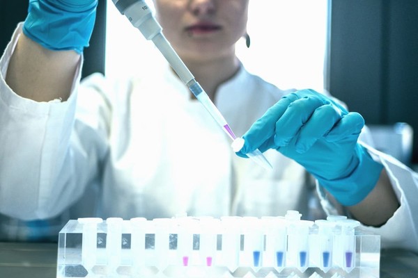 Украинские ученые разработали три прототипа вакцин от коронавируса