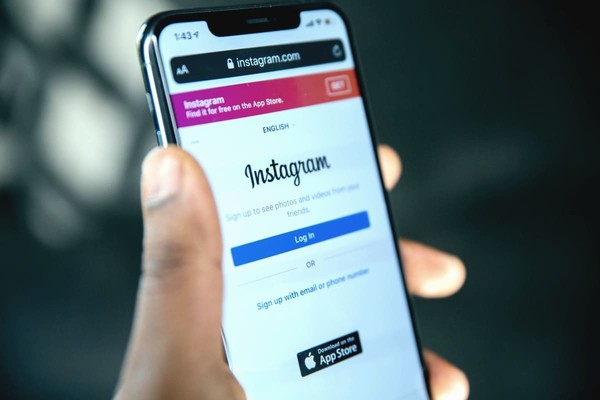 В Instagram появилась функция, чтобы указывать в профиле местоимения