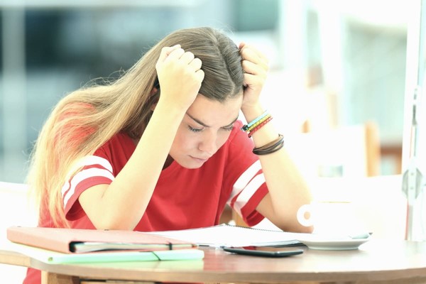 В Украине студентов предлагают штрафовать за плагиат в курсовых и дипломных