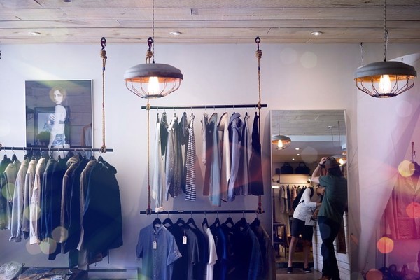 Как отправиться на грамотный офлайн-шопинг и купить все, что нужно - советы стилиста