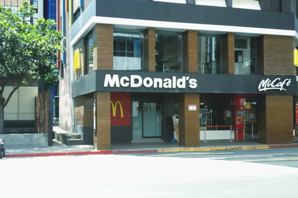 McDonald's стала жертвой хакерской атаки: произошла утечка данных пользователей