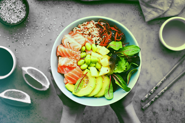 Поке и боулы: что это такое и как их есть