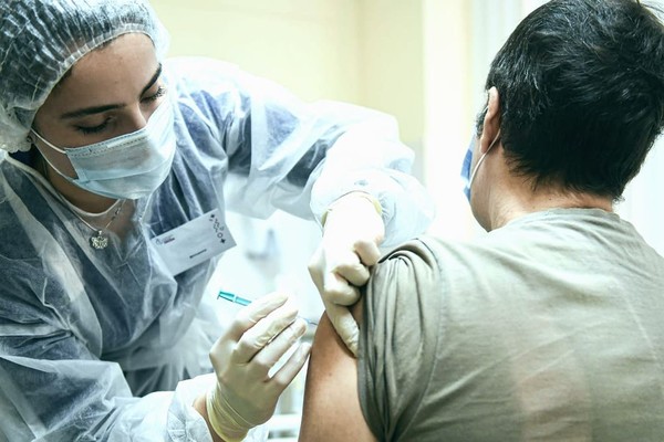 Киевский центр вакцинации от коронавируса МВЦ будет работать в субботу