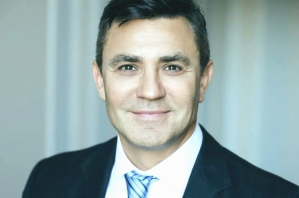 Рейс из Киева на Закарпатье задержали из-за Тищенко (видео)