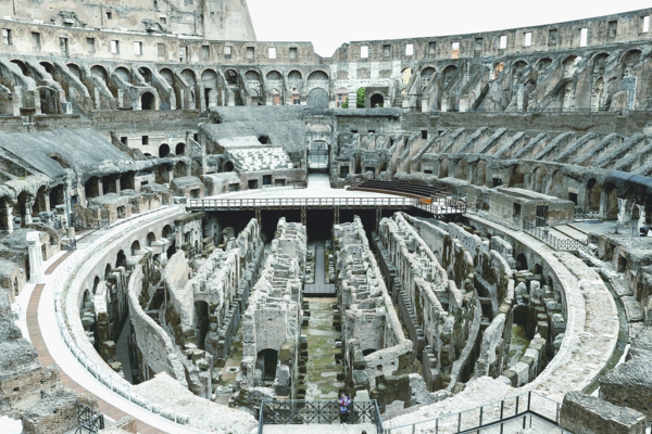 Для туристов впервые открыли подземелья Колизея, где находились гладиаторы 