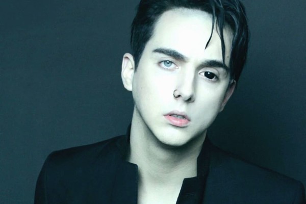 Melovin совершил каминг-аут на сцене Atlas Weekend (видео)