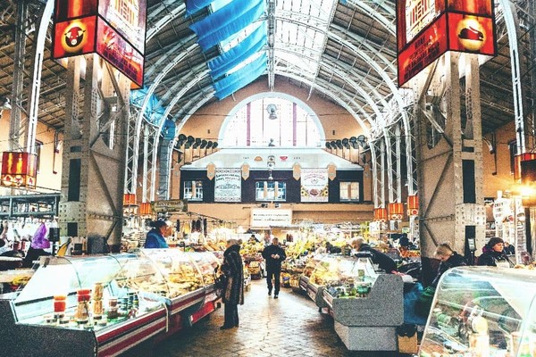 В Киеве хотят обновить помещение Бессарабского рынка: что изменится