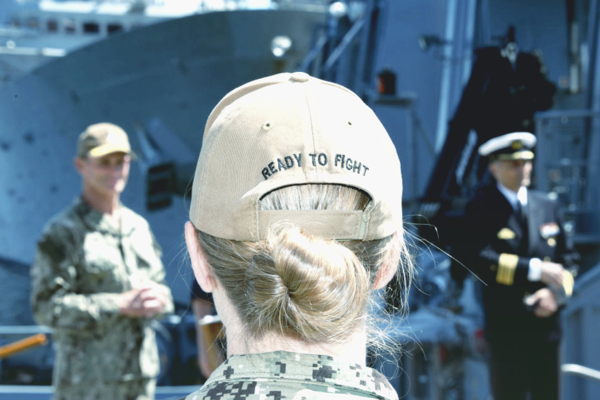 Впервые в истории спецназ ВМС США принял в свои ряды женщину