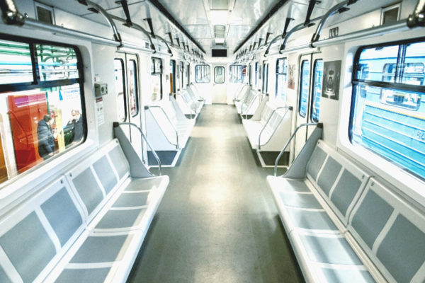 В Киеве сегодня метро будет работать с ограничениями на трех станциях