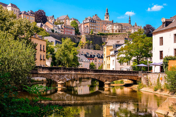 Люксембург открыл границы для украинских путешественников: какие документы для этого нужно