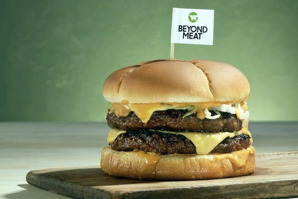 Глава Beyond Meat предлагает ввести налог на обычное мясо