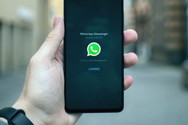Мгновенное удаление: в WhatsApp появились одноразовые фото и видео
