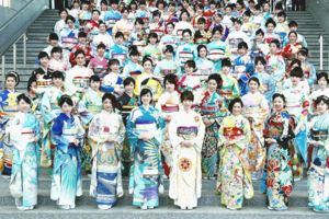 Японские дизайнеры создали кимоно для всех  стран-участниц «Олимпиады-2020»