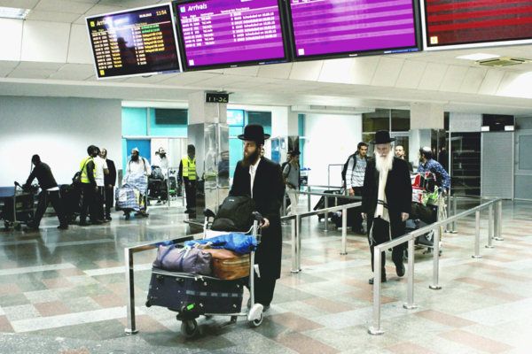 В Украине изменились правила въезда иностранных паломников