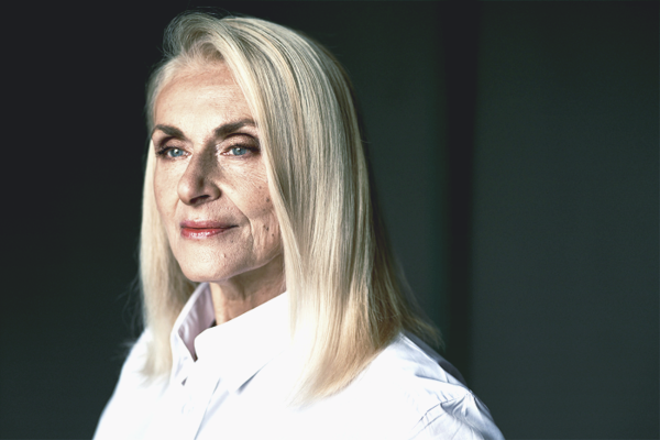 «Очень даже многое могу»: 64-летняя киевлянка круто изменила жизнь и стала диджейкой