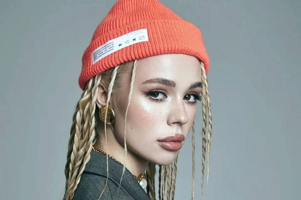 Инстасамка прокомментировала свой скандальный концерт в Киеве